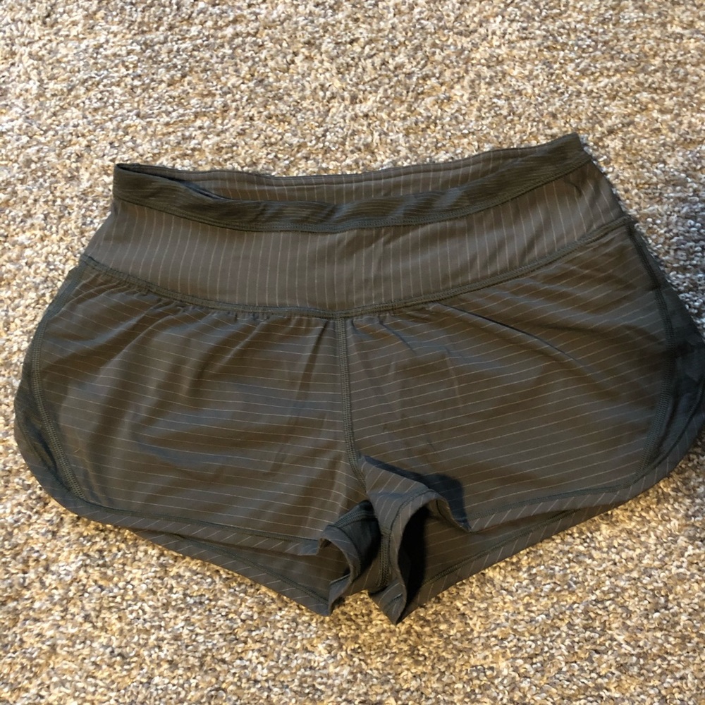 Lululemon speed up shorts